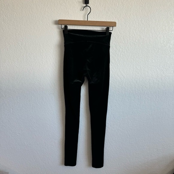 Spanx Velvet High Rise Slim Stretch Shaping Pull-On Ankle Leggings Black Small - Picture 10 of 15